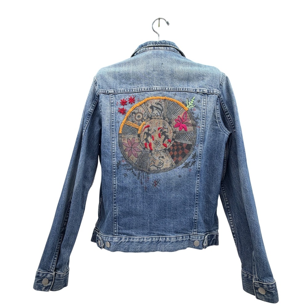 H&M Women Denim Jacket Embroidered Back Design Blue Size S